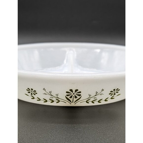 Vintage Divided Glasbake Dish Green Daisy Milk Glass Ovenware 1 QT - Picture 2 of 6